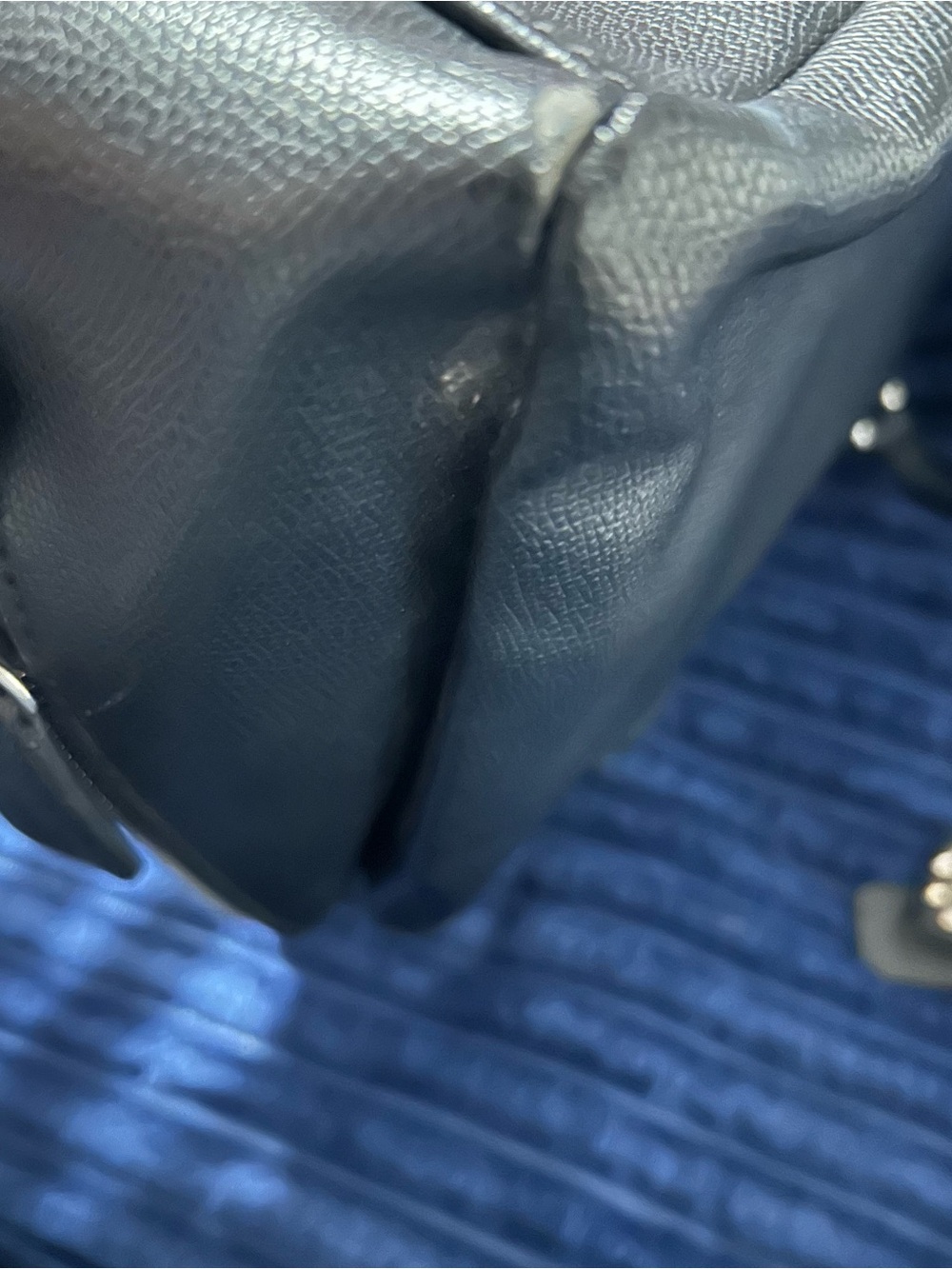 Guess - Black Satchel w/ Bow Charm - Picture 15 of 15
